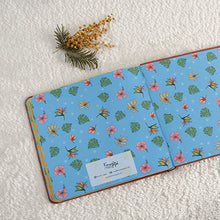 Cargar imagen en el visor de la galería, Álbum de fotos personalizado para bebé "Aventura Tropical"