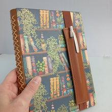 Cargar imagen en el visor de la galería, Boligrafo + Funda