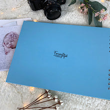 Cargar imagen en el visor de la galería, Álbum de fotos personalizado para bebé "SELVA DE PAPEL" EN ESPIRAL - Formato papel