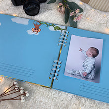 Cargar imagen en el visor de la galería, Álbum de fotos personalizado para bebé "SELVA DE PAPEL" EN ESPIRAL - Formato papel