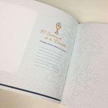 Cargar imagen en el visor de la galería, LIBRO DE FIRMAS COMUNIÓN NIÑO - Formato papel